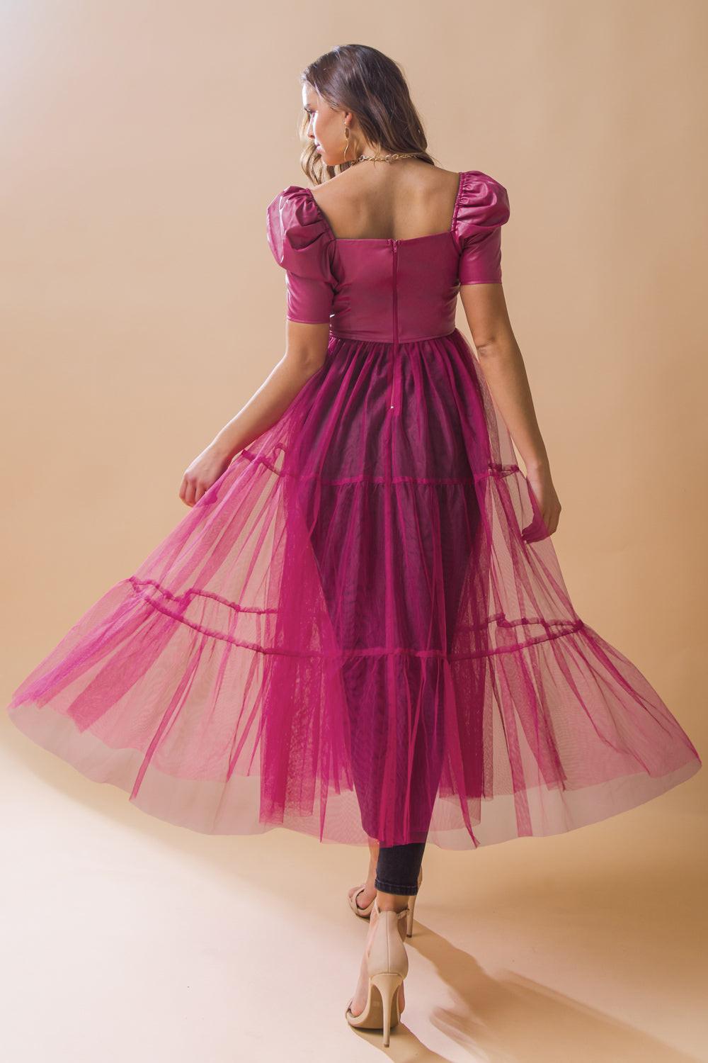 ENDURING LOVE MAXI TOP.