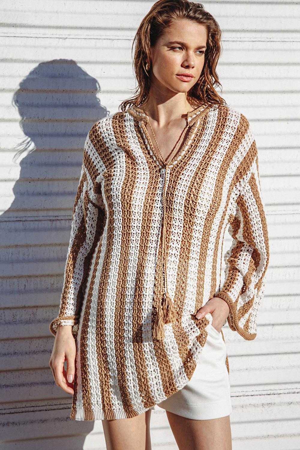 SOMETHING TO SAY KNIT TOP.