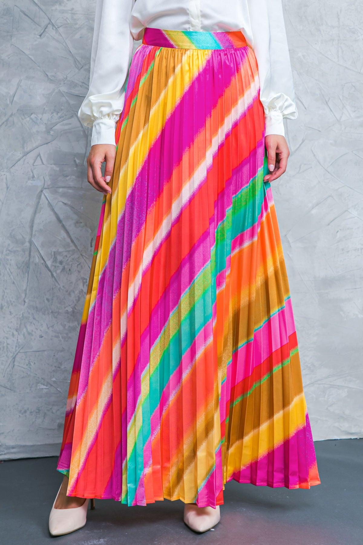 DRAMATIC DREAMS WOVEN SKIRT.