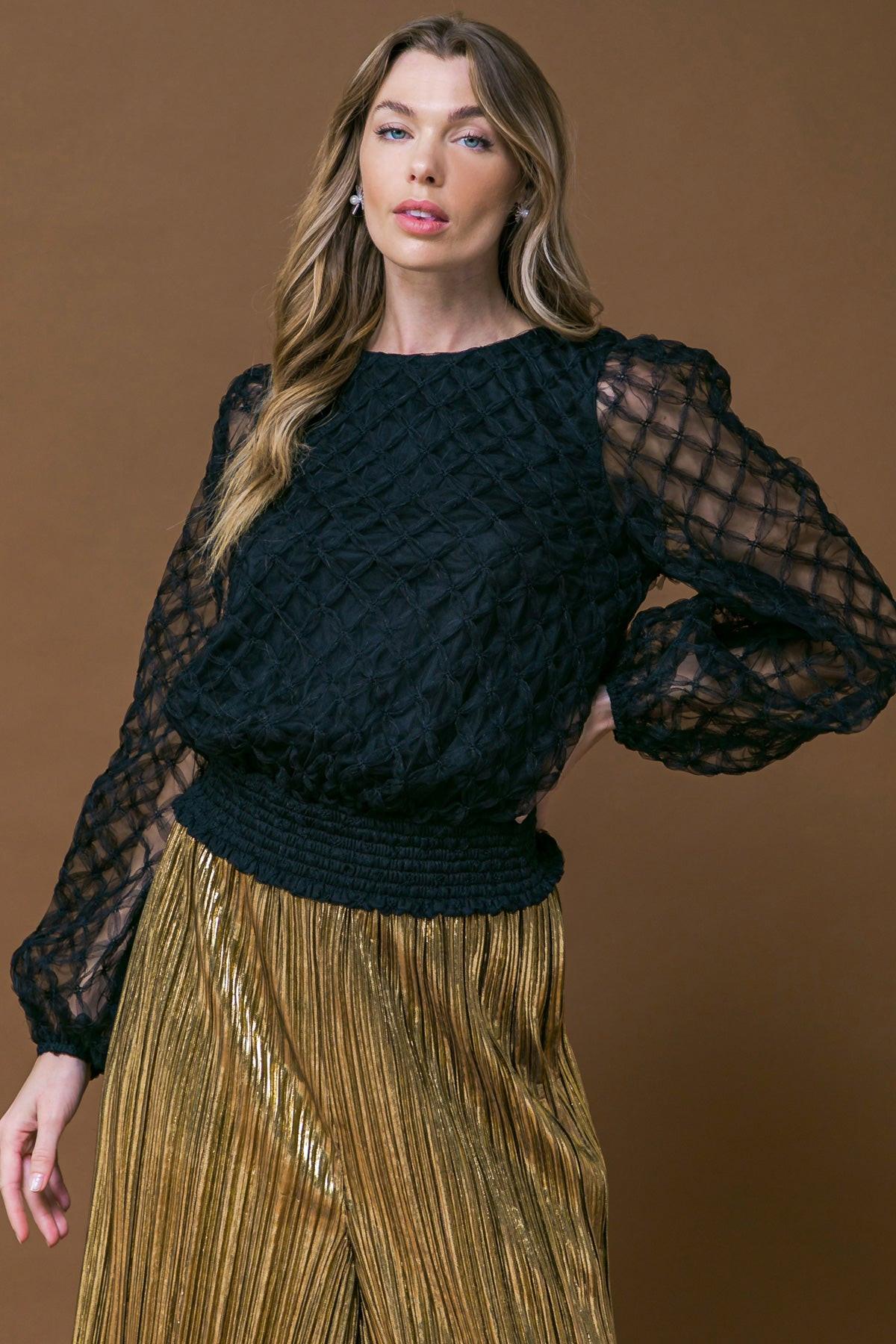 SWEETLY CAPTIVTING WOVEN TOP.