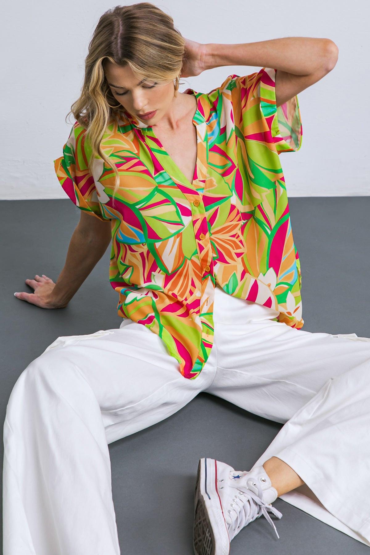 FAVORITE ICON WOVEN TOP.