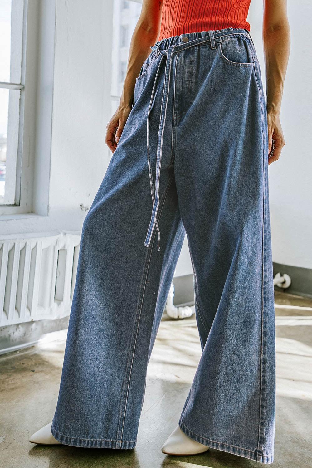 EVERYTHING COUNTS DENIM PANTS.