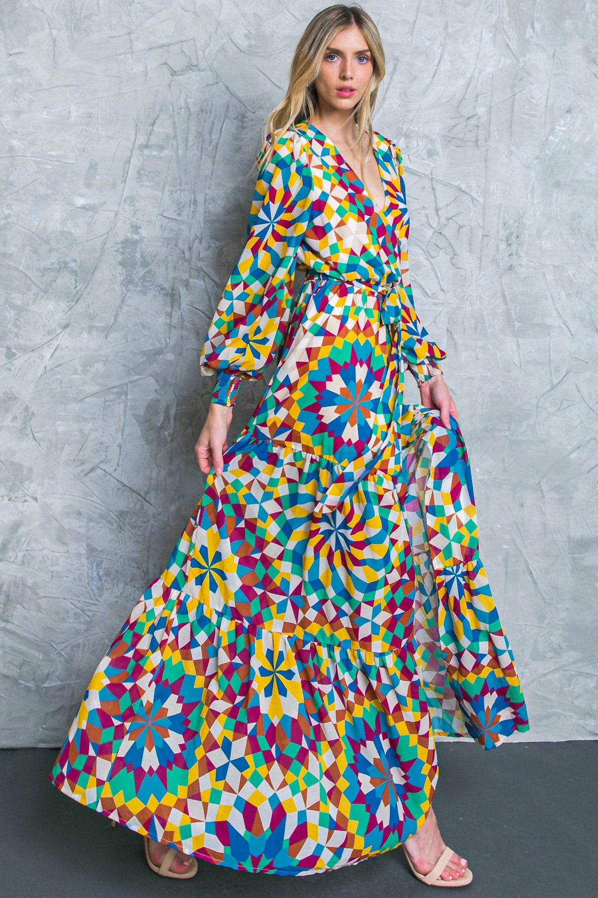 EVERYTHING I LOVE WOVEN MAXI DRESS.