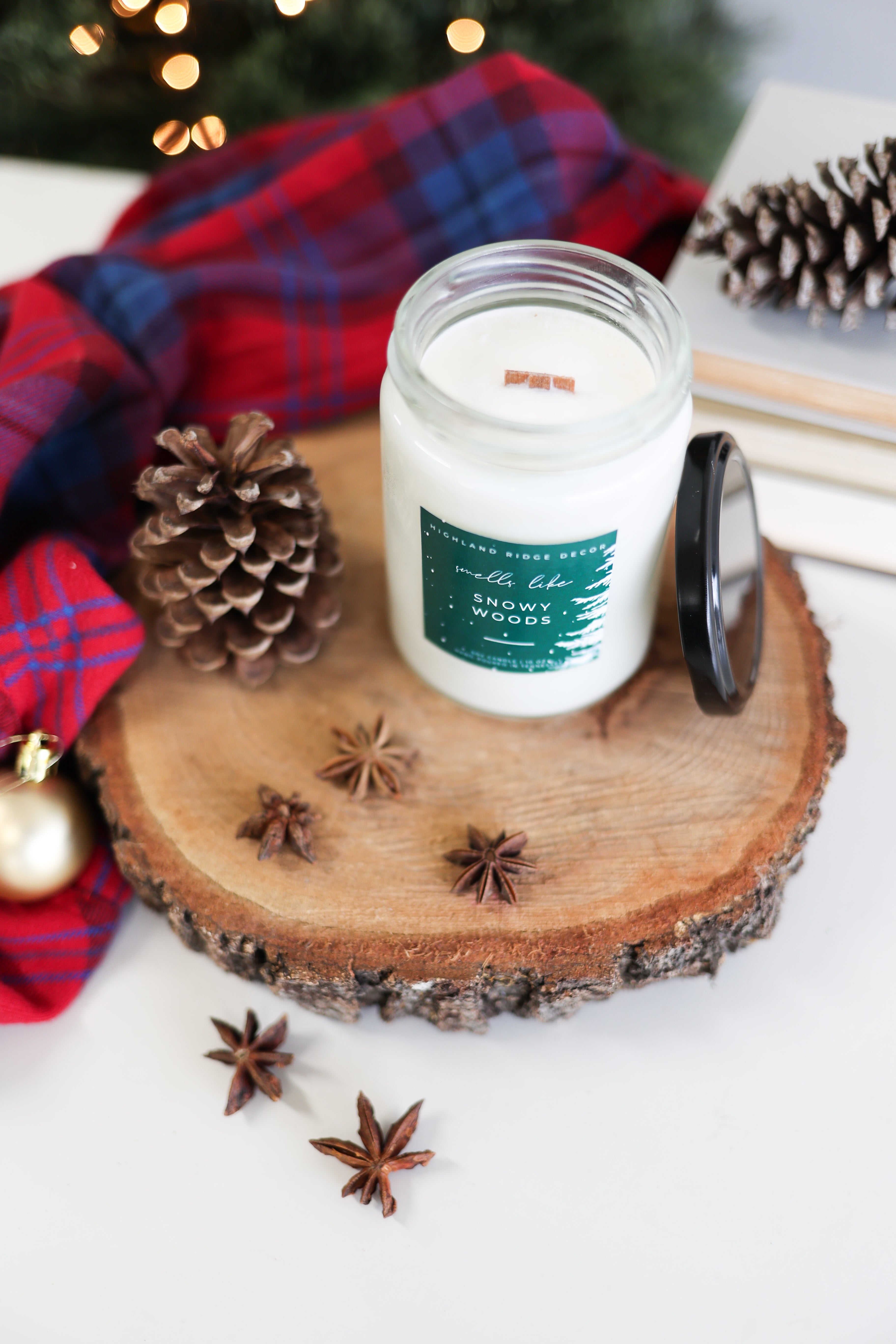 "Snowy Woods" Candle