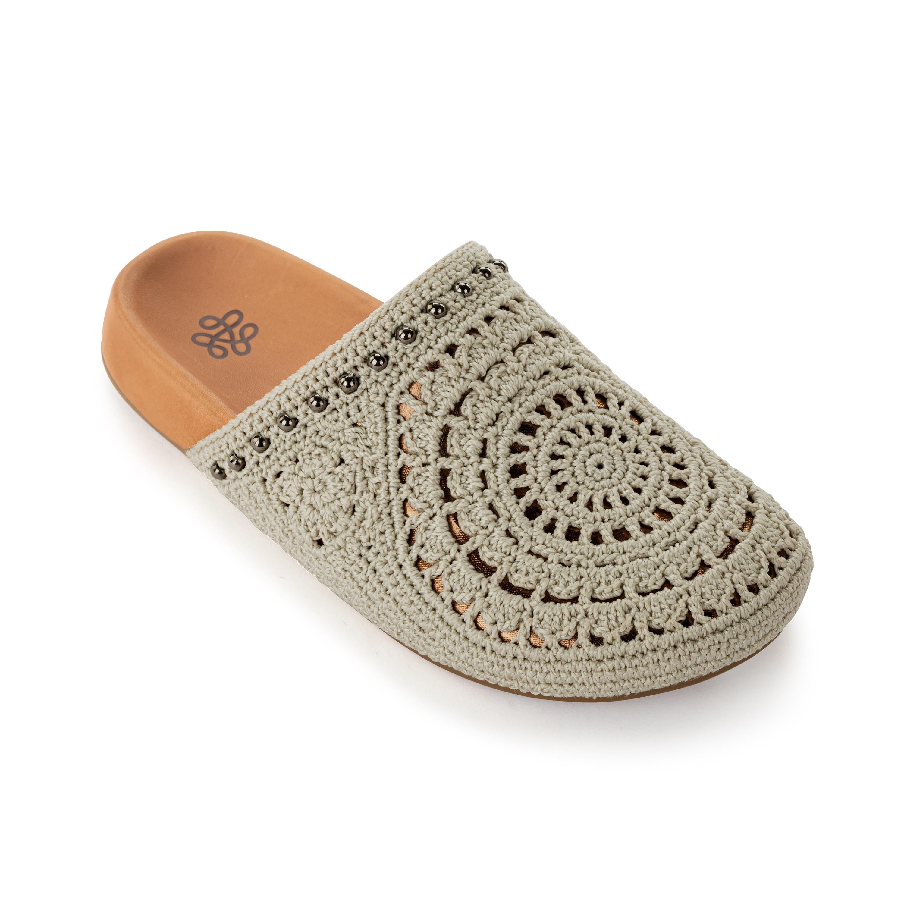 Bolinas Clog - Hand Crochet - Natural Grey Medallion