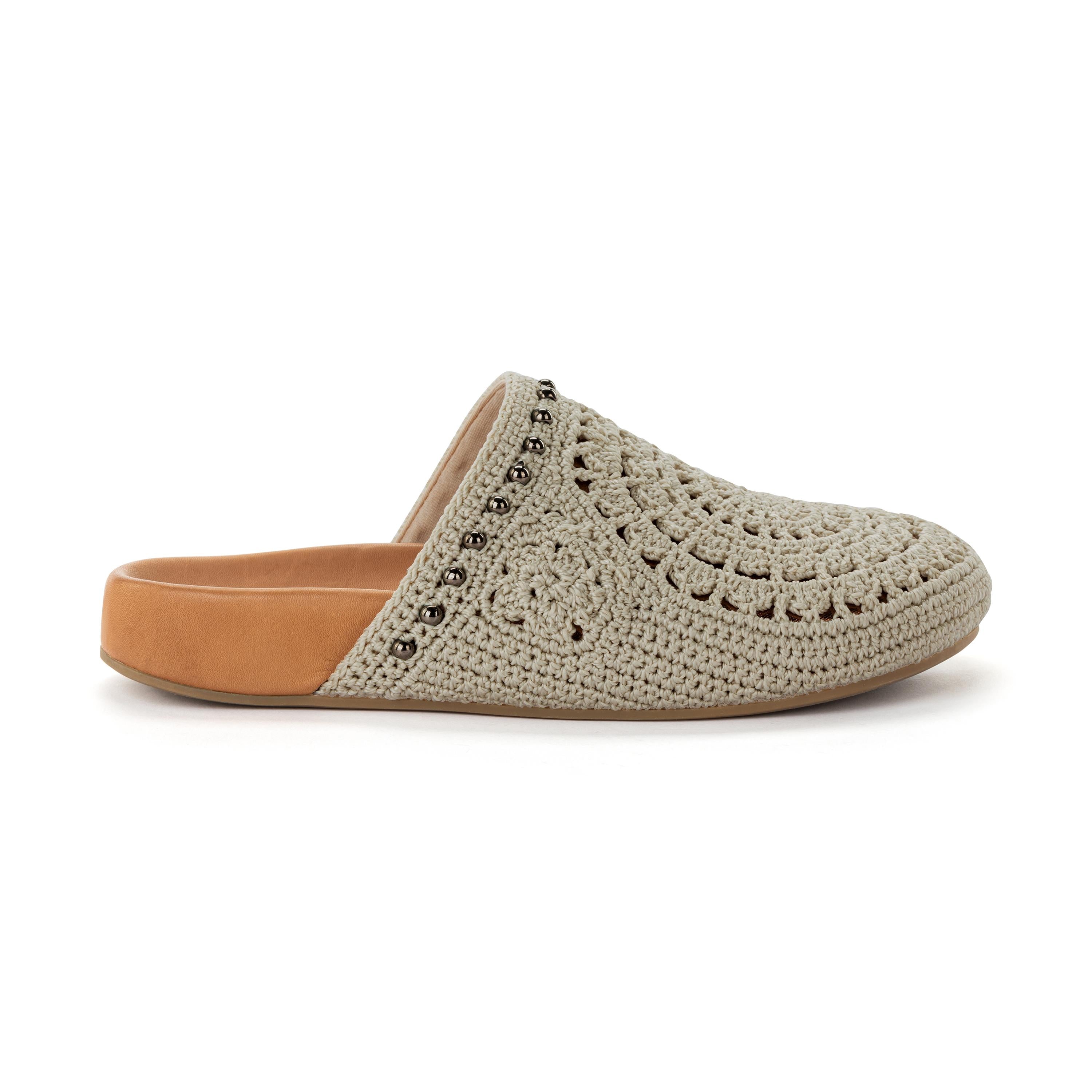 Bolinas Clog - Hand Crochet - Natural Grey Medallion