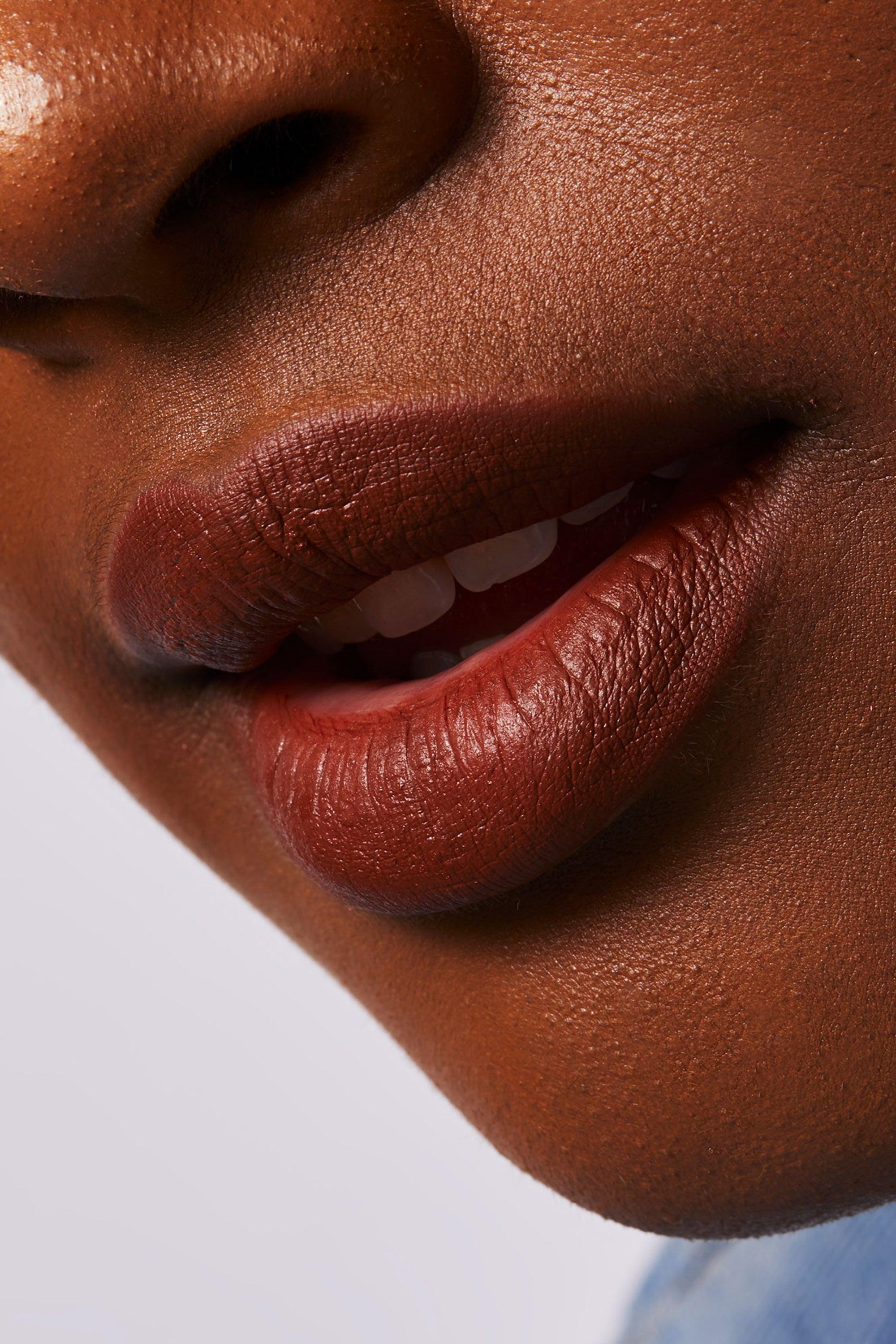 Badass Matte Lipstick - Flying Tomato - Lipstick - UOMA Beauty