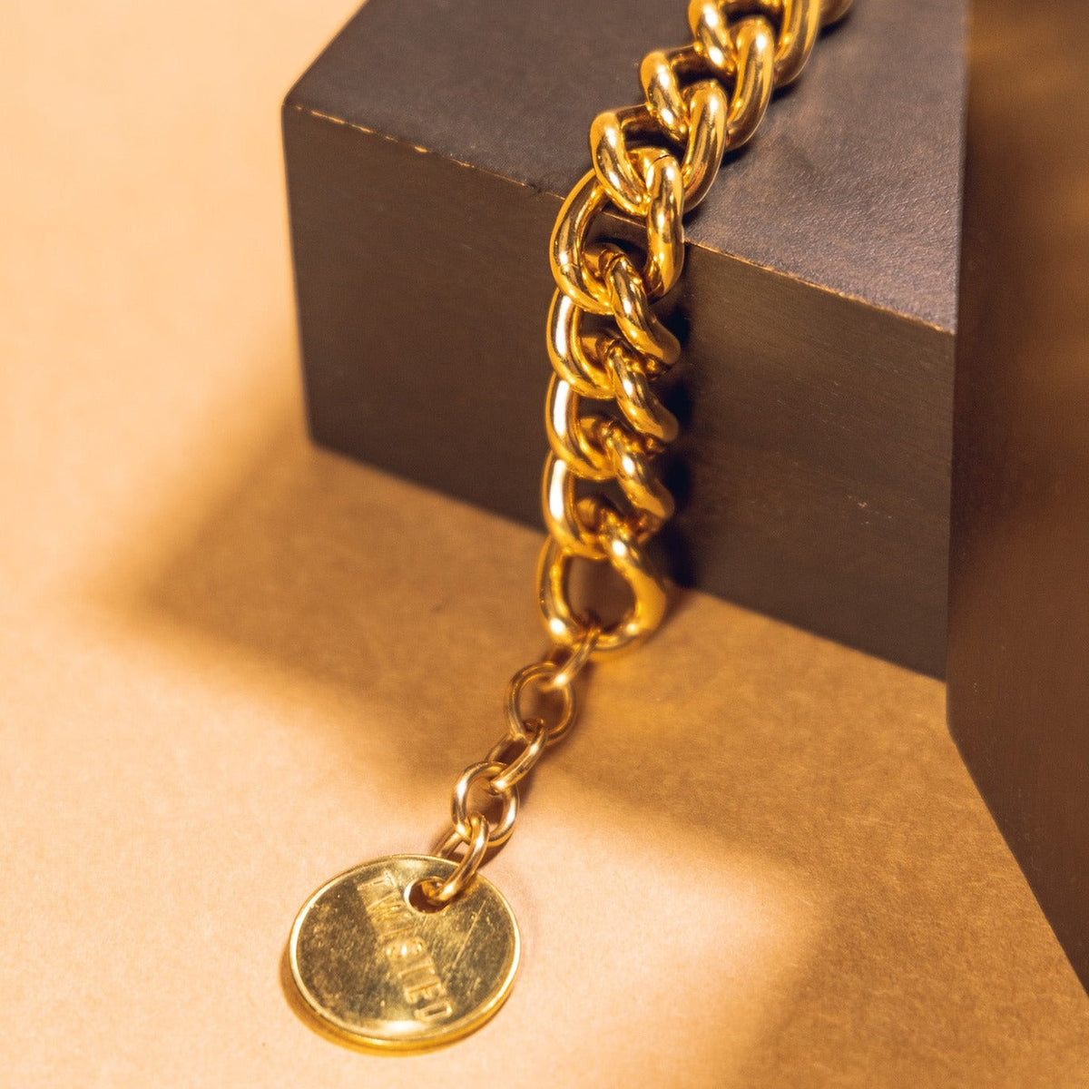 BOND Bracelet Flying Tomato