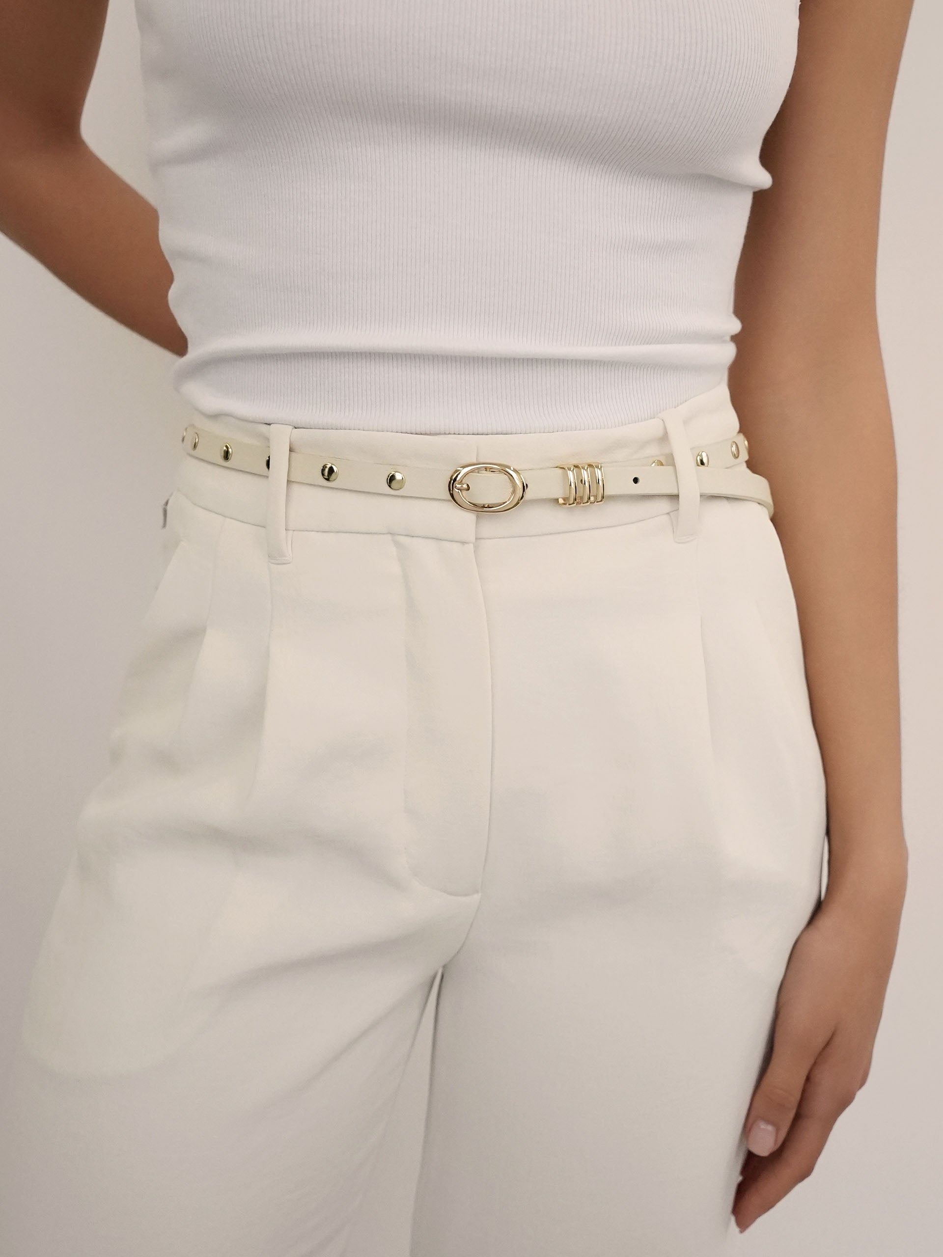 Classic Studded Skinny Belt in Vanilla