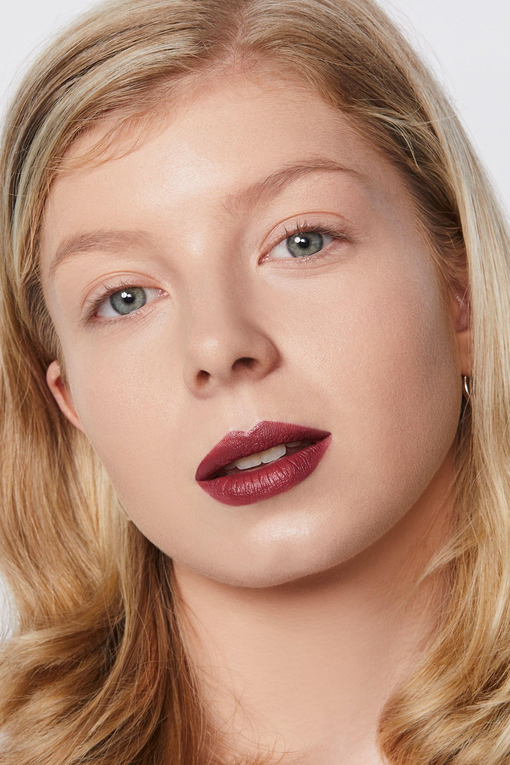 Badass Matte Lipstick - Flying Tomato - Lipstick - UOMA Beauty