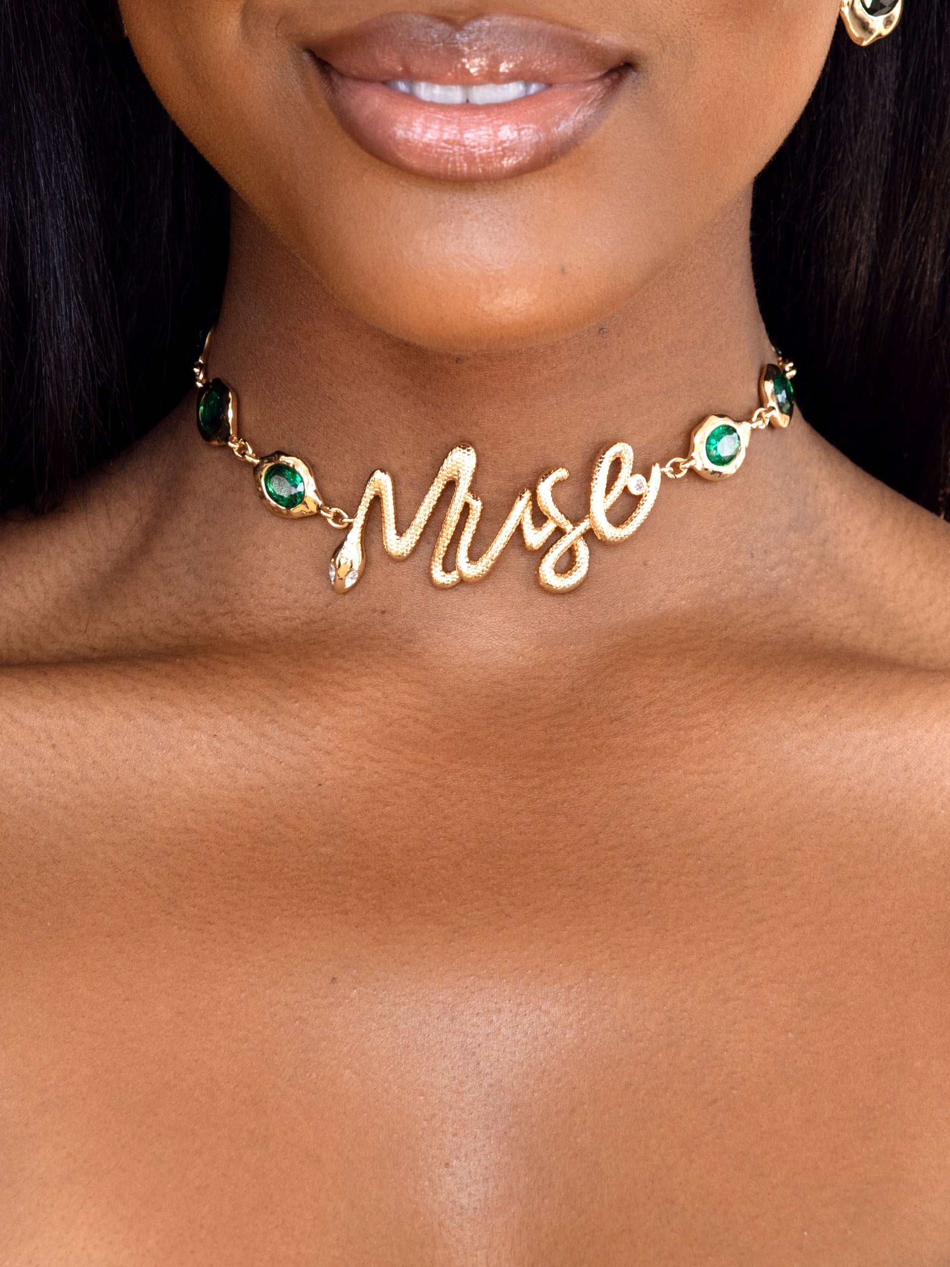 Muse Choker.