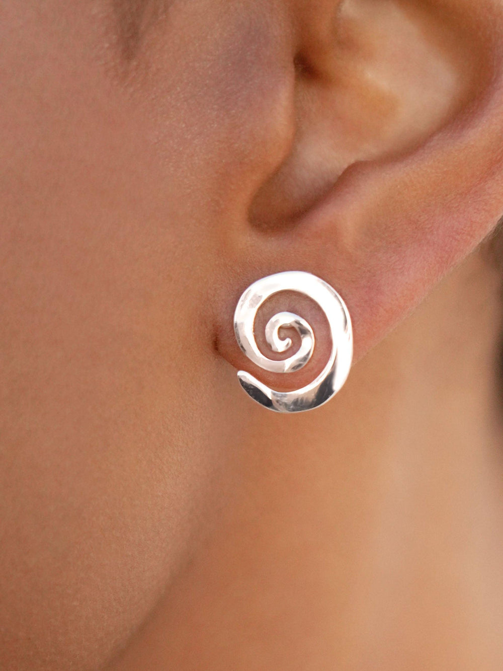 Aura Swirl Studs - Flying Tomato - Earrings - Ettika