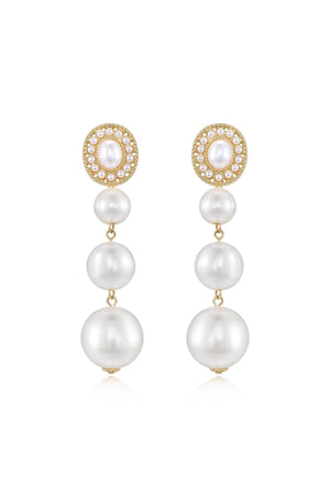 Graduating Pearl Dangle Earrings.