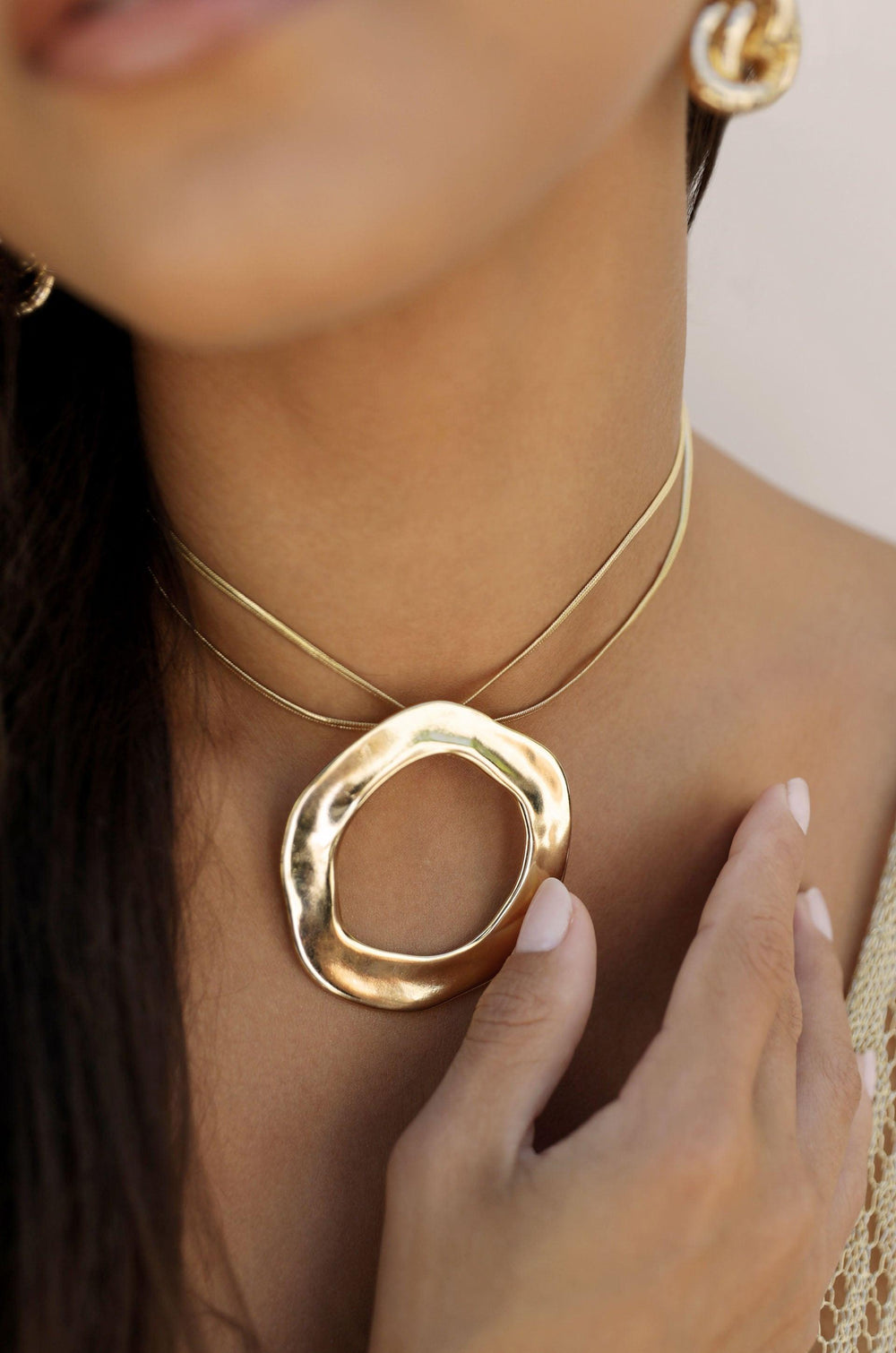 Open Circle Necklace - Flying Tomato - Necklaces - Ettika