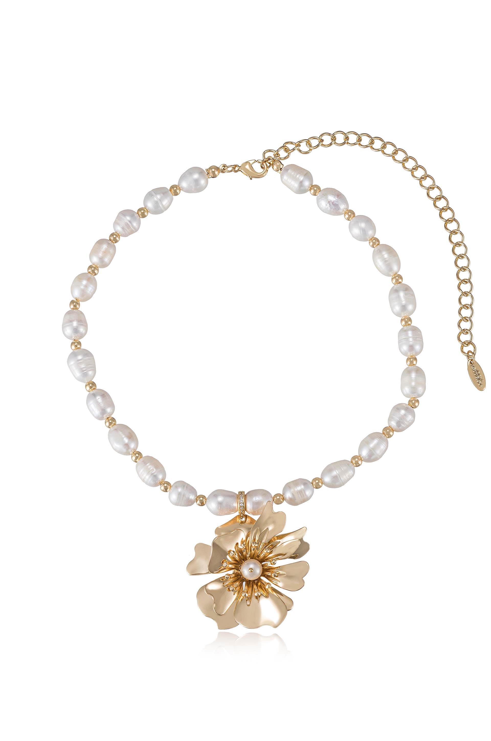 Golden Petals and Pearl Necklace - Flying Tomato - Necklaces - Ettika