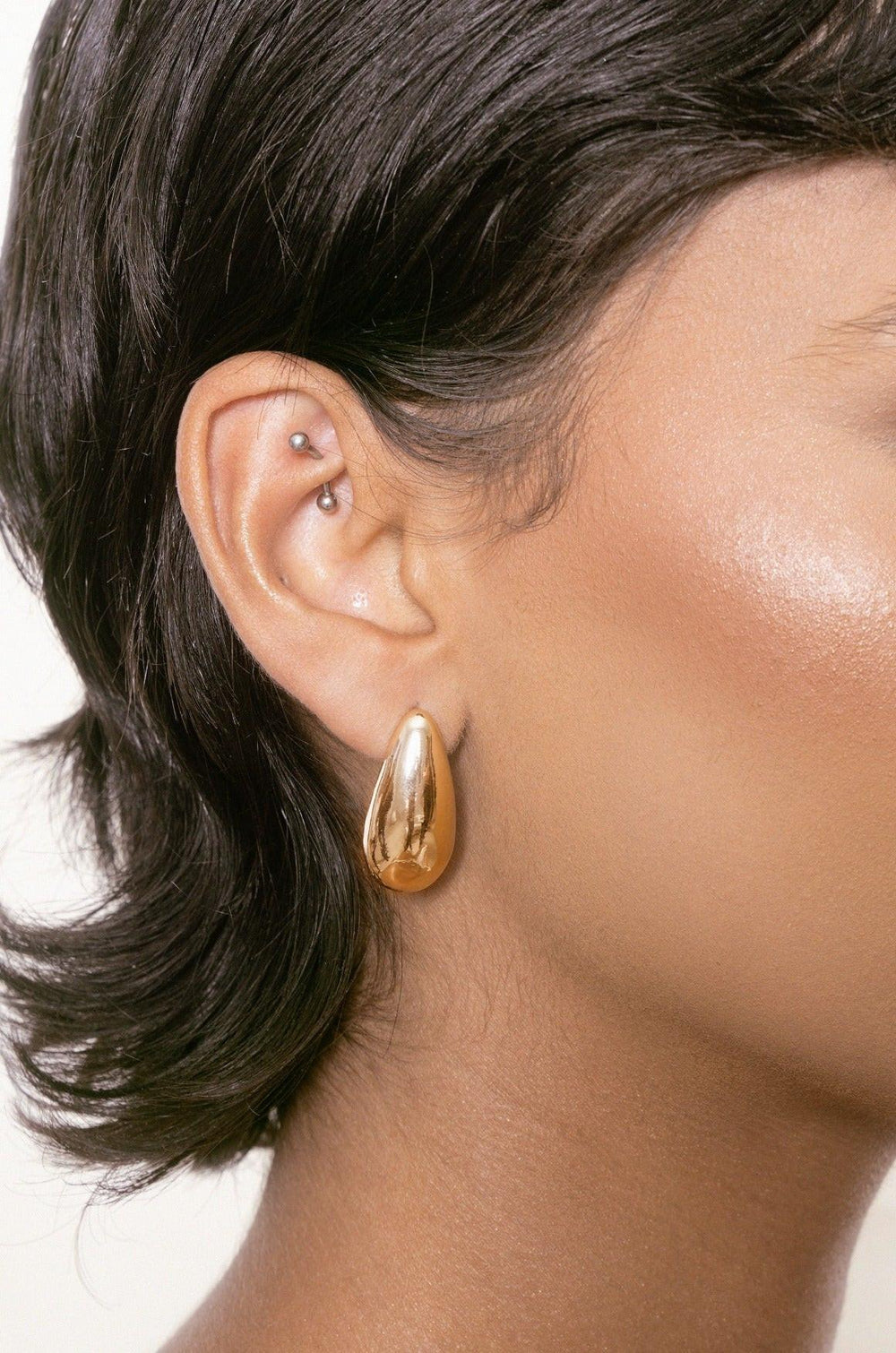 Golden Teardrop Earrings - Flying Tomato - Earrings - Ettika