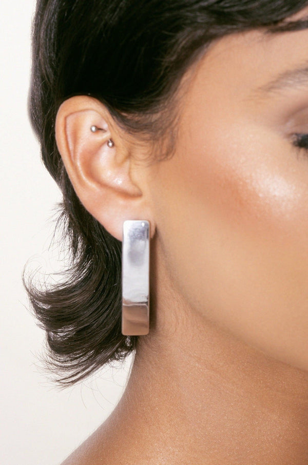 Single Bar Earrings - Flying Tomato - Earrings - Ettika