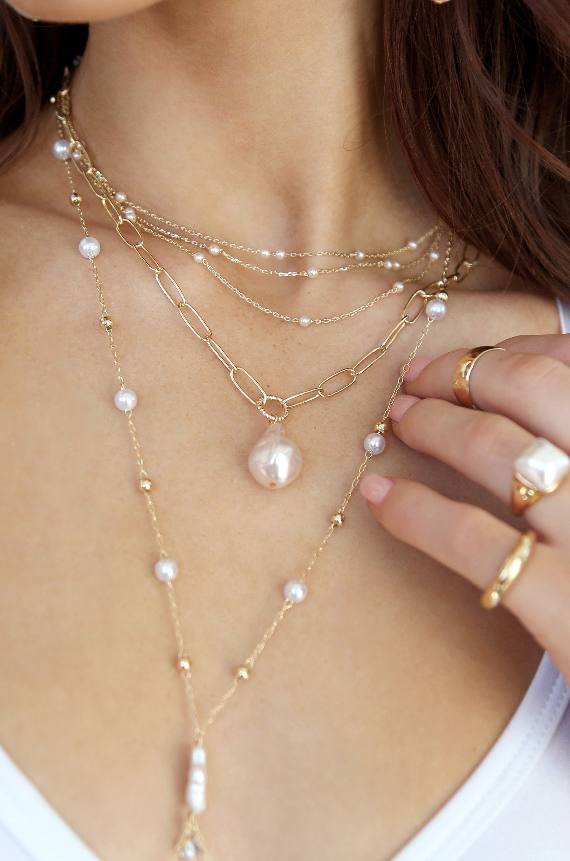 Single Pearl Open Links Chain Necklace