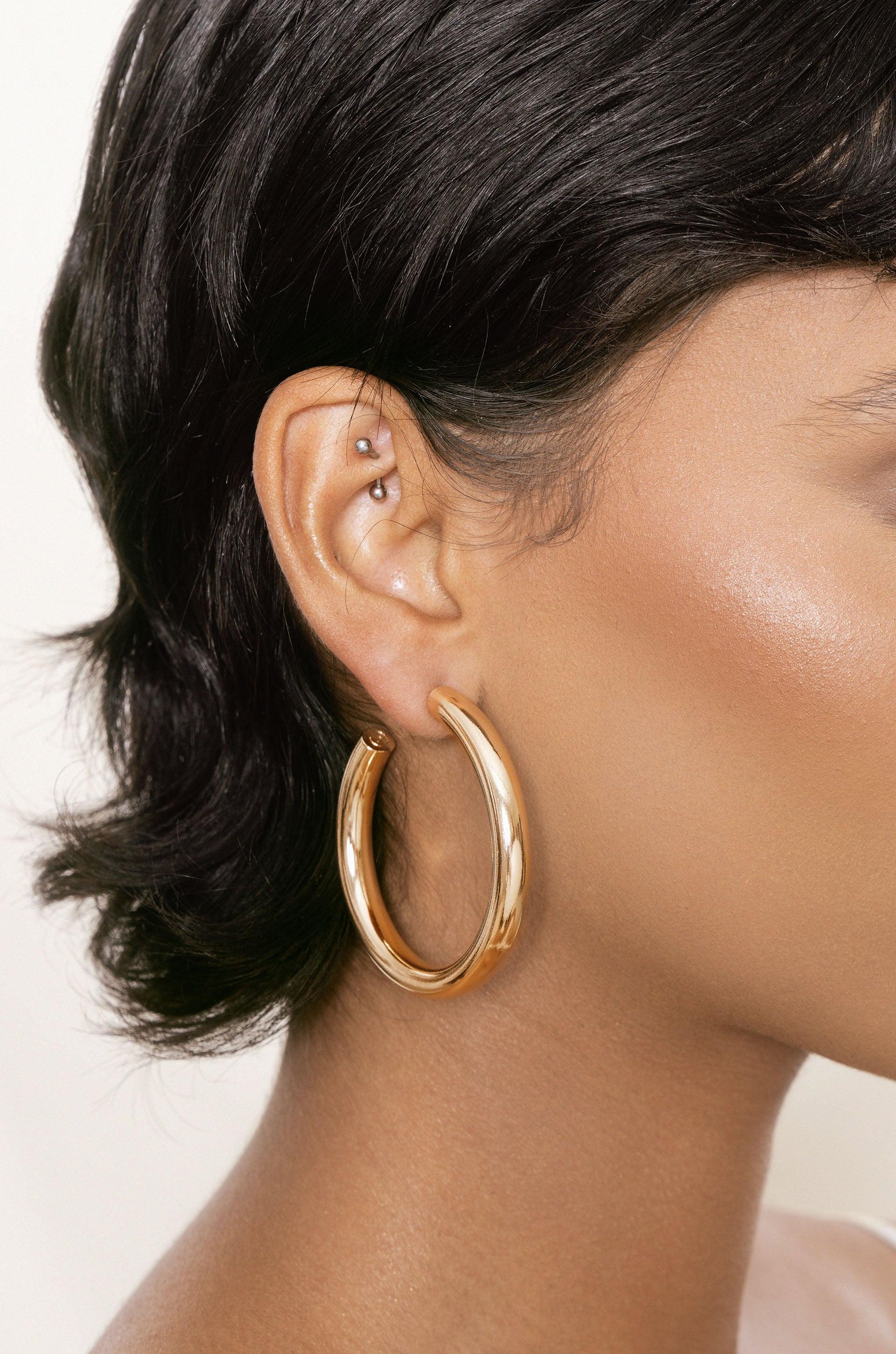 Large Thick Classic Hoops.