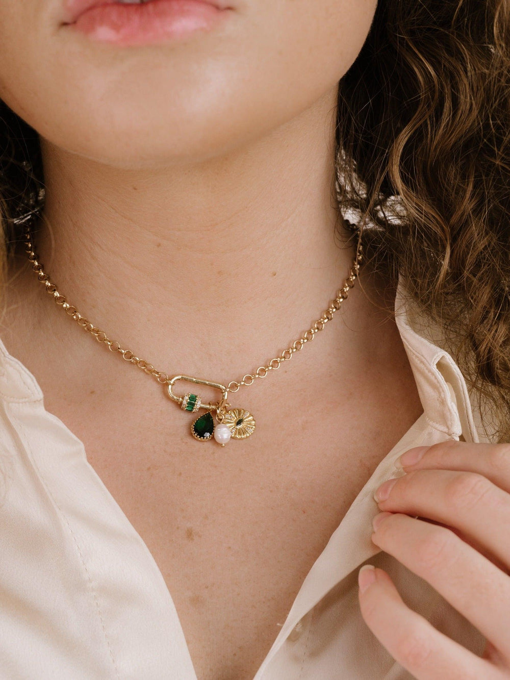 Green Queen Crystal Charm Necklace - Flying Tomato - Necklaces - Ettika