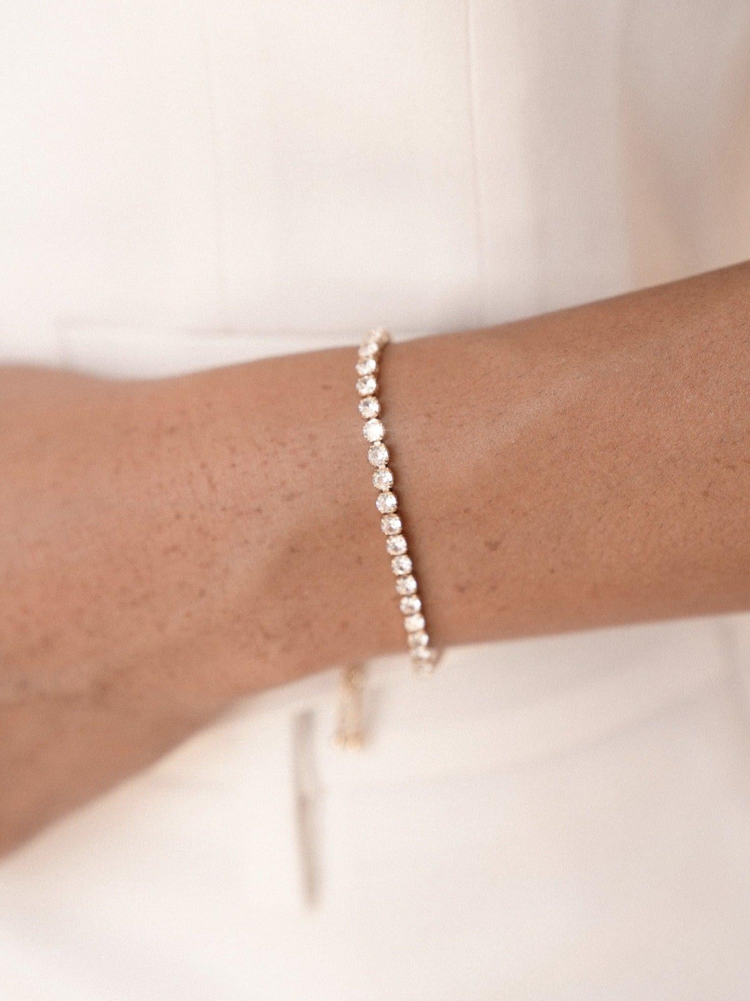Adjustable Dainty Crystal Bracelet.