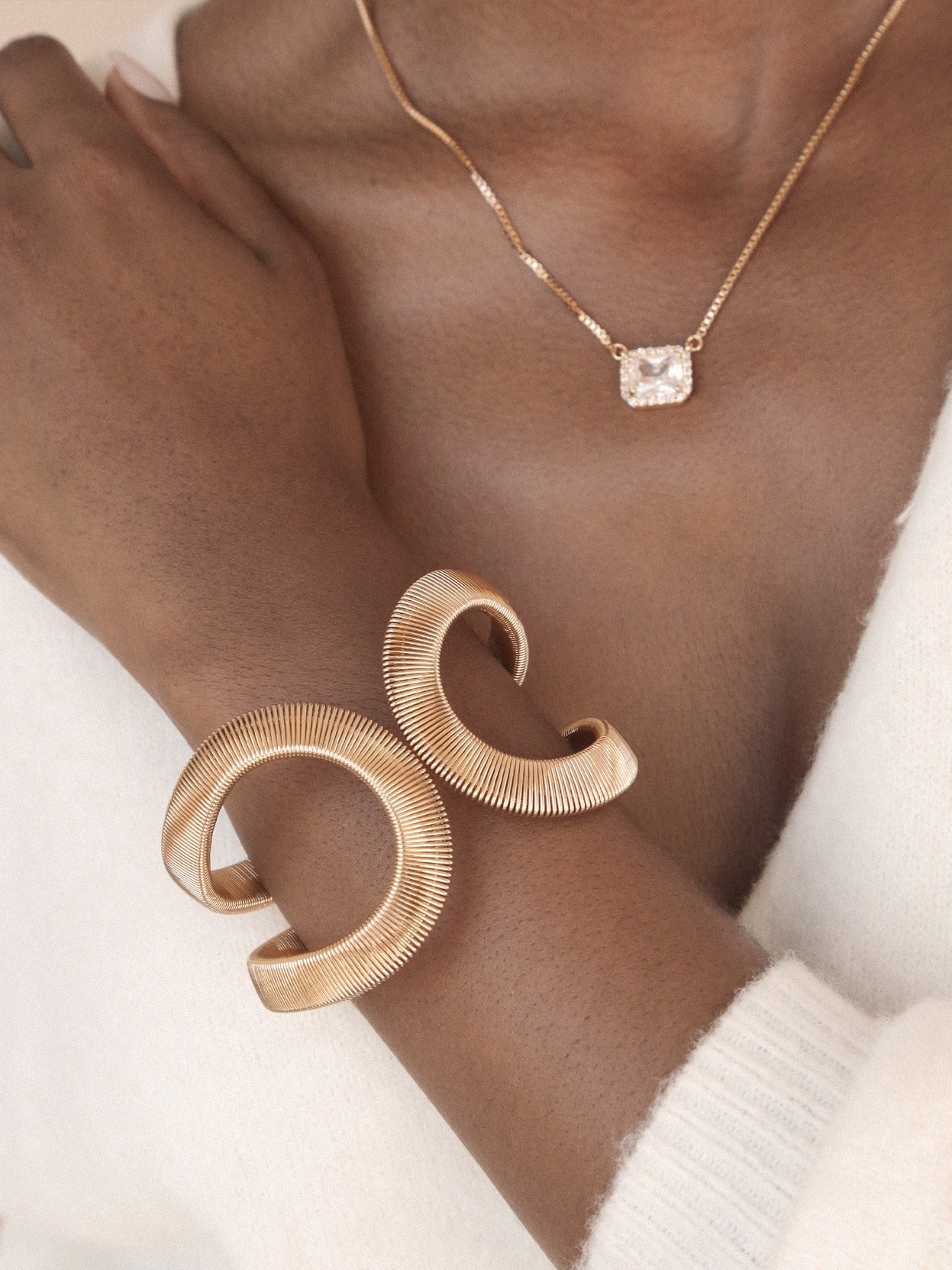 Abstract Flex Cuff - Flying Tomato - Cuffs and Bangles - Ettika