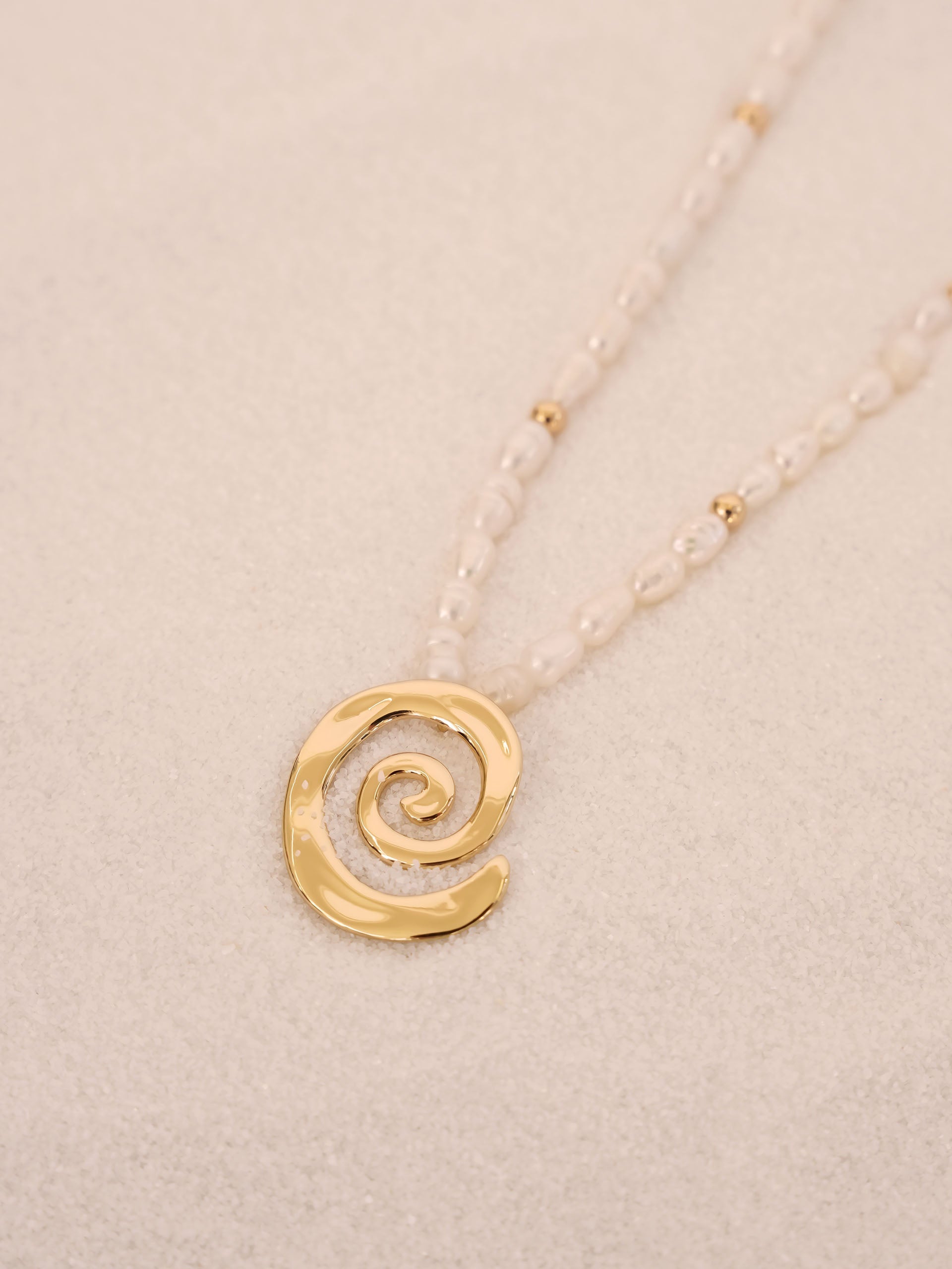 Aura Pearl Necklace - Flying Tomato - Necklaces - Ettika