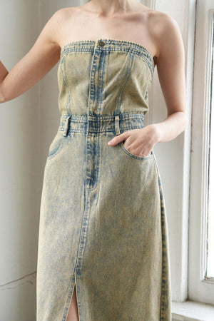 UNBEATABLE MEMORIES MIDI DRESS.