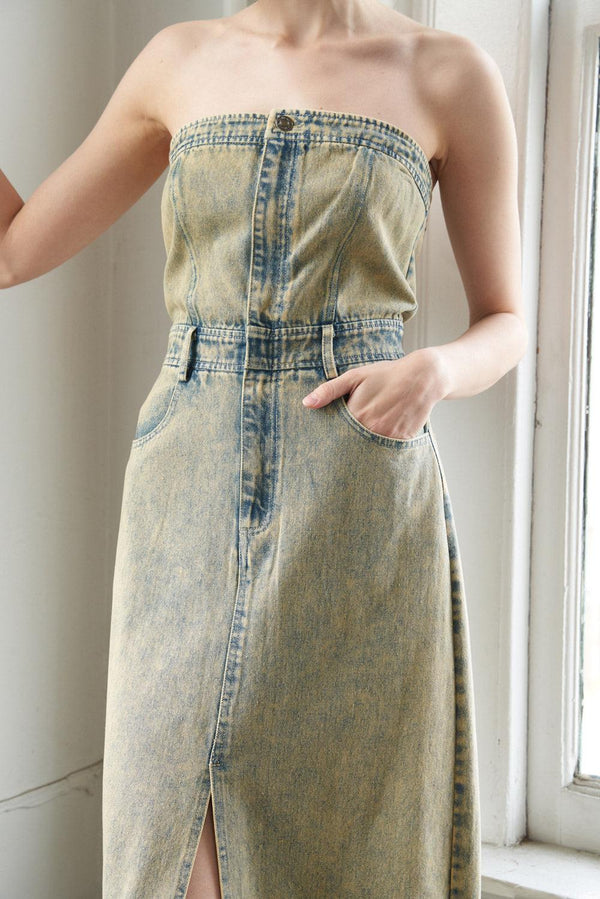 UNBEATABLE MEMORIES MIDI DRESS.