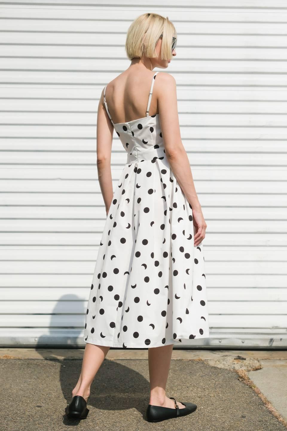 HARMONY HORIZON WOVEN MIDI DRESS.