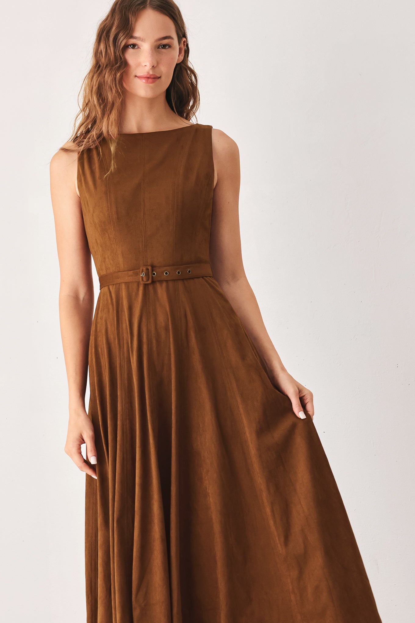 AMBER TOBACCO FAUX SUEDE MIDI DRESS l FLYING TOMATO – Flying Tomato