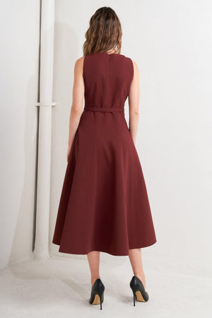 LIVING THE DREAM WINE WOVEN MIDI DRESS.