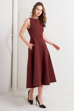 LIVING THE DREAM WINE WOVEN MIDI DRESS.