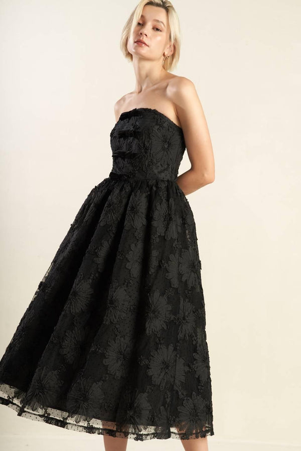 CONFIDENCE GAME LACE MIDI DRESS.