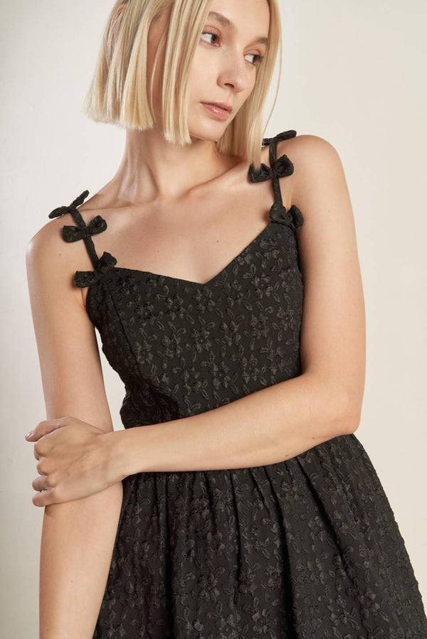 COVETED SWEETNESS WOVEN LACE MIDI DRESS.