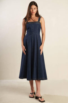 TERRIFIC TIMING DENIM MIDI DRESS.