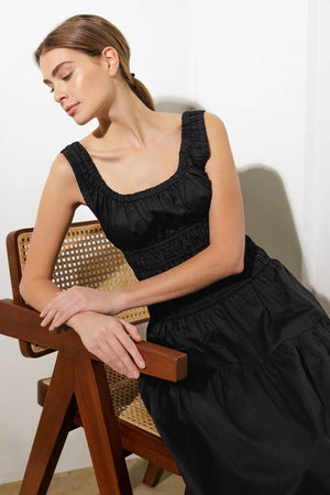LOVELIEST LOOKS BLACK WOVEN MIDI DRESS.