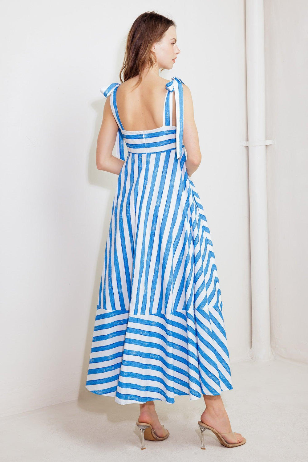 OCEAN BREEZE WOVEN MIDI DRESS.