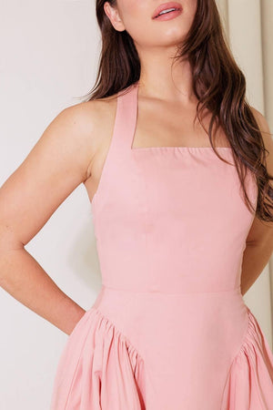 CAUGHT IN THE RAIN PINK WOVEN MIDI DRESS.