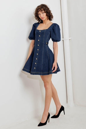 PUFF & PLAY DENIM MINI DRESS.