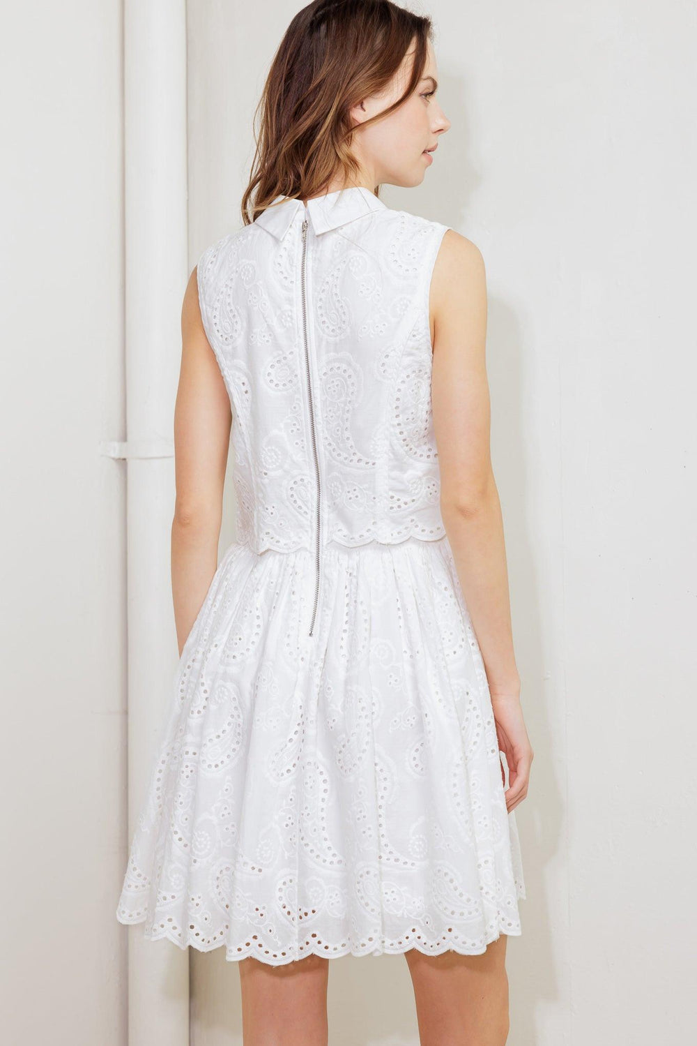 LEAF KISS WHITE WOVEN EYELET MINI DRESS.