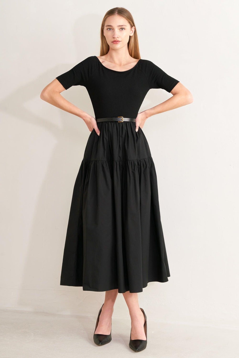 SADDLE BREEZE BLACK MIDI DRESS.