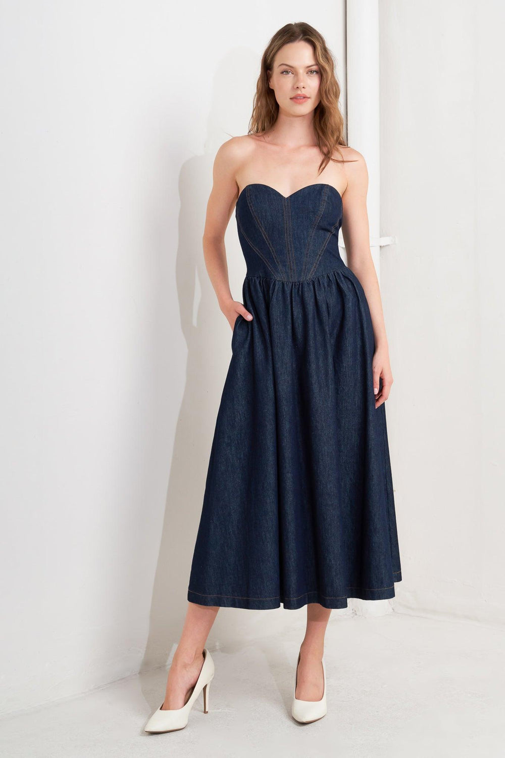 VINTAGE SIREN DENIM MIDI DRESS.
