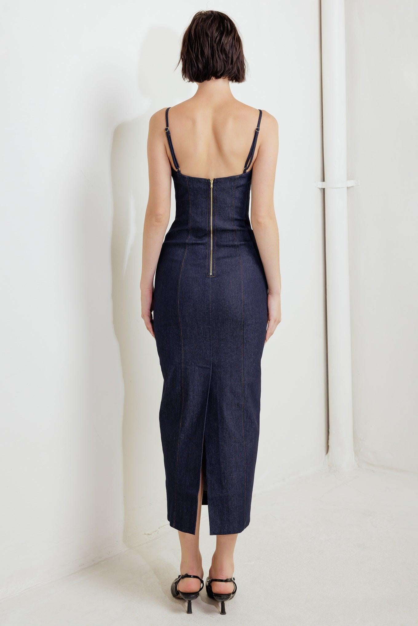 QUIET CURVE DARK DENIM MIDI DRESS l FREEMARKET QUIET CURVE DARK DENIM MIDI DRESS l FREEMARKET