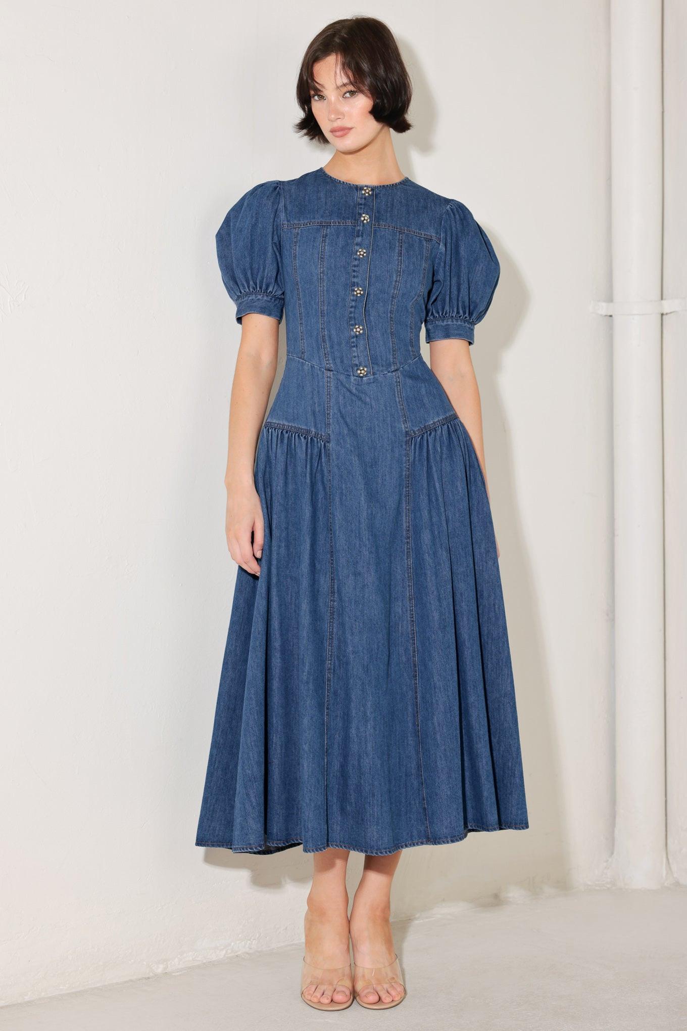 MIDDAY IN BLUE DENIM MIDI DRESS l FREEMARKET Flying Tomato MIDDAY IN BLUE DENIM MIDI DRESS l FREEMARKET Flying Tomato
