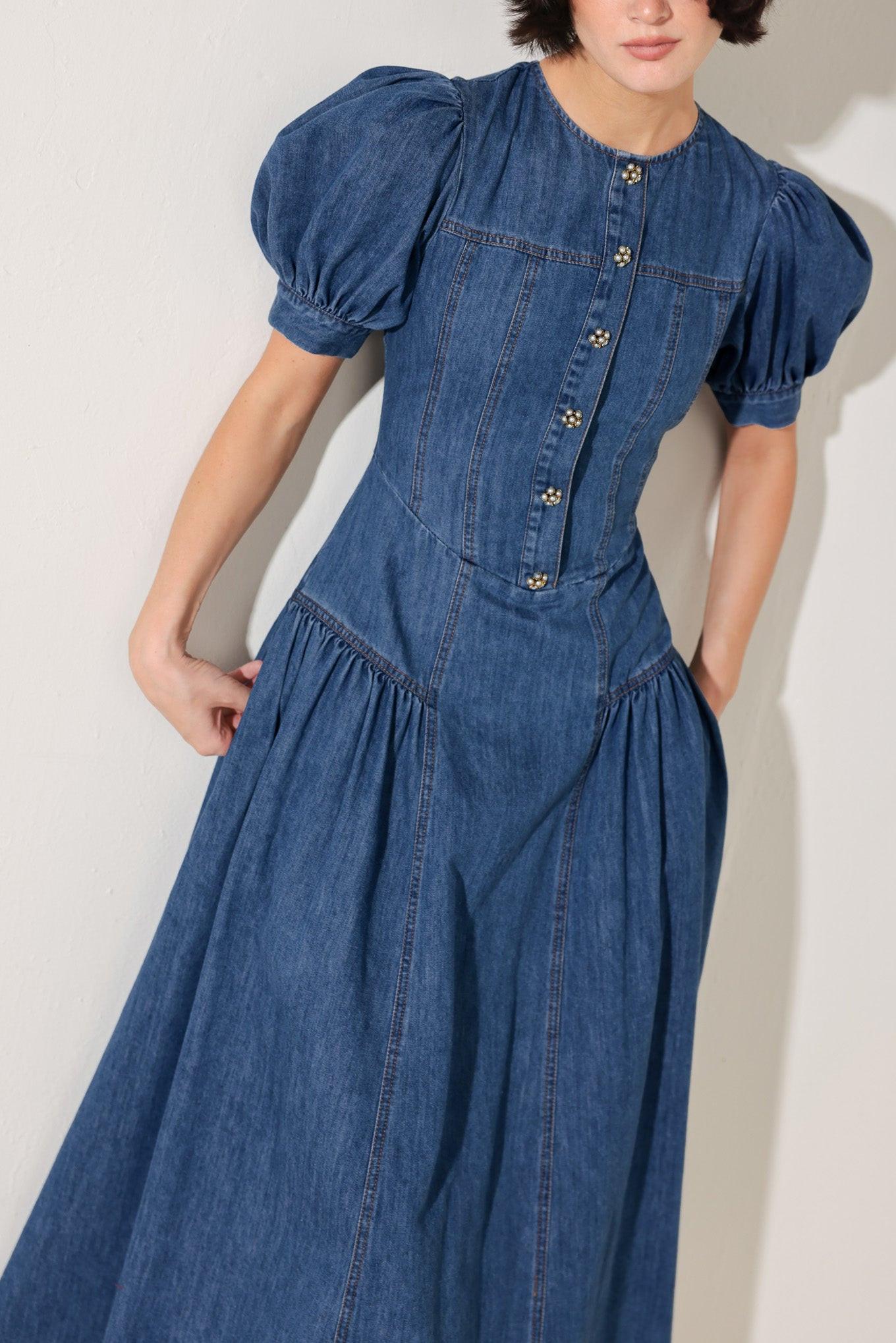 MIDDAY IN BLUE DENIM MIDI DRESS l FREEMARKET DENIM / 1X MIDDAY IN BLUE DENIM MIDI DRESS l FREEMARKET DENIM / 1X