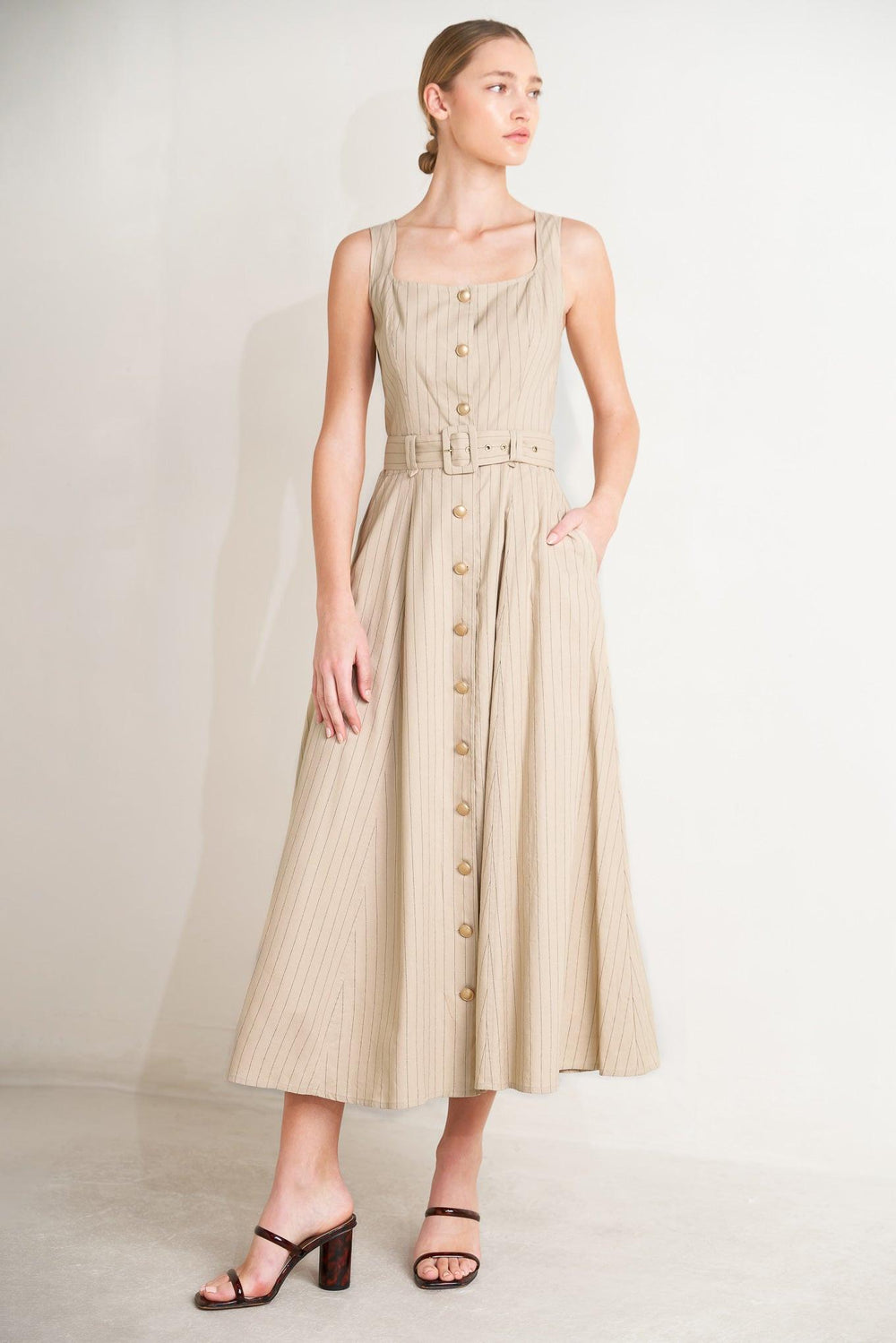 TAILORED IN SUNLIGHT WOVEN MIDI DRESS.
