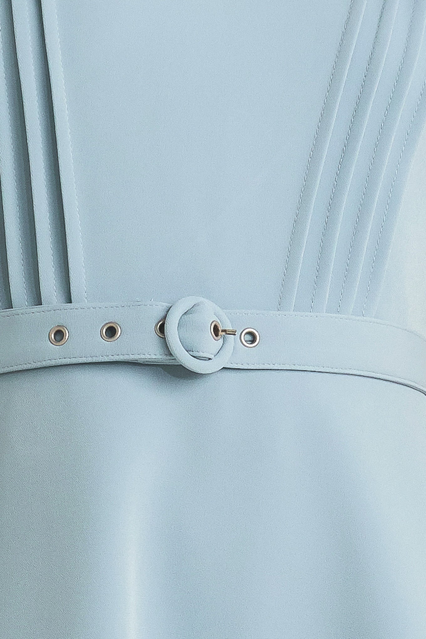 A solid woven midi dress featuring round neckline, sleeveless, pintuck front, self belt, circle skirt and back zipper closure

Details:

Self: 96% Polyester 4% Spandex

Lining: 100% Polyester

Size & Fit

-Model is 5`8" And Wearing Size Small
-Measurements Taken From Size Small
-Approx. Length: 50"