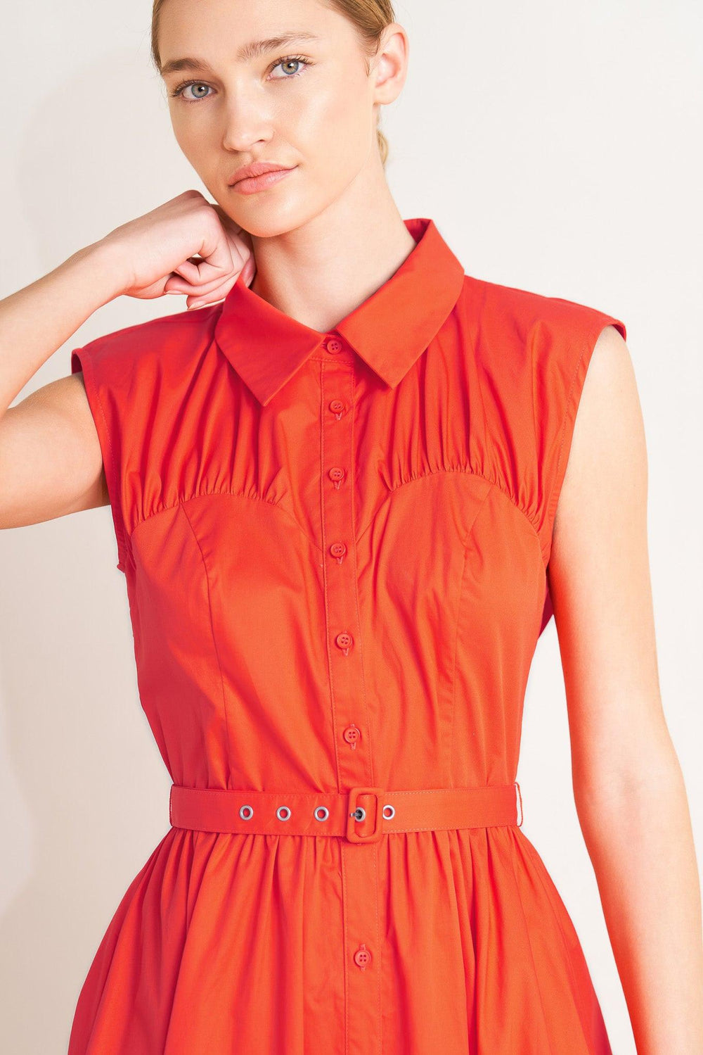 RUNWAY READY SCARLET WOVEN MIDI DRESS.