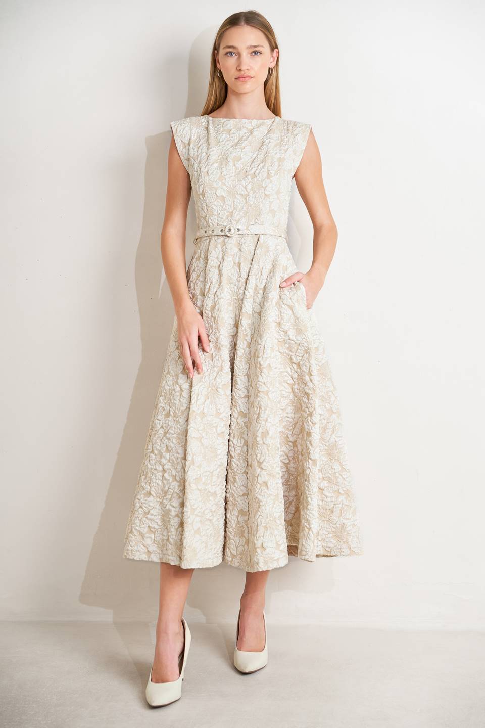 STATEMENT IN IVORY WOVEN MIDI DRESS - Flying Tomato - DRESSES - Freemarket